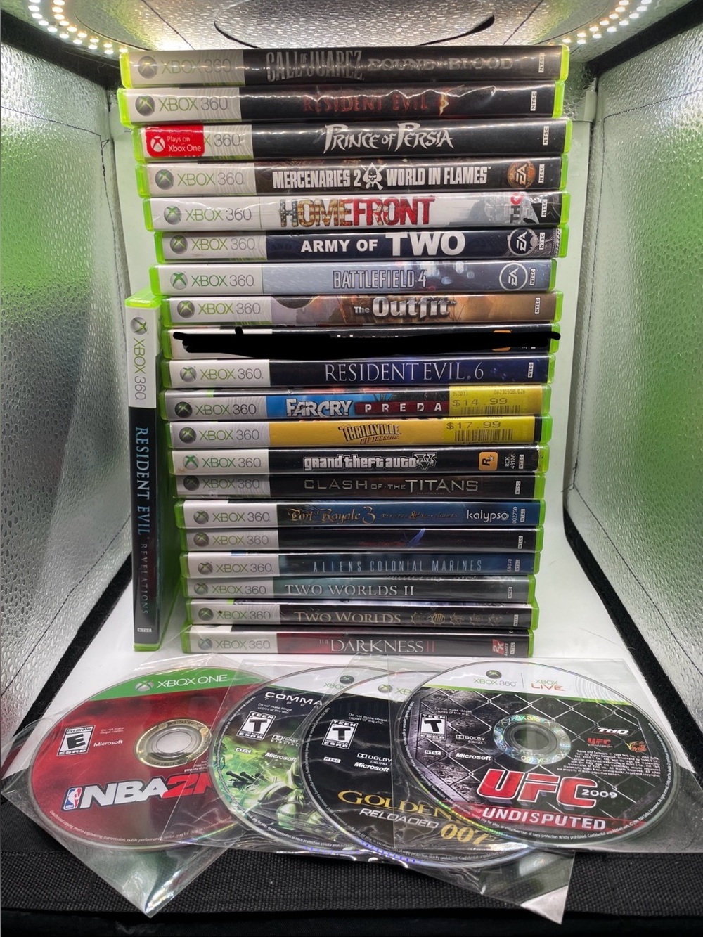 Game Bundle Xbox 360 lot of 24